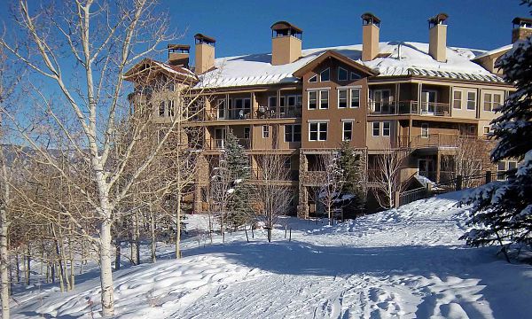 Aspen Snowmass : Woodrun Place Condominiums & Residences